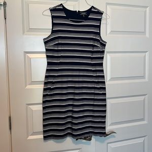 Lightweight, navy and white dress from Lands’ End. Perfect spring or fall dress.